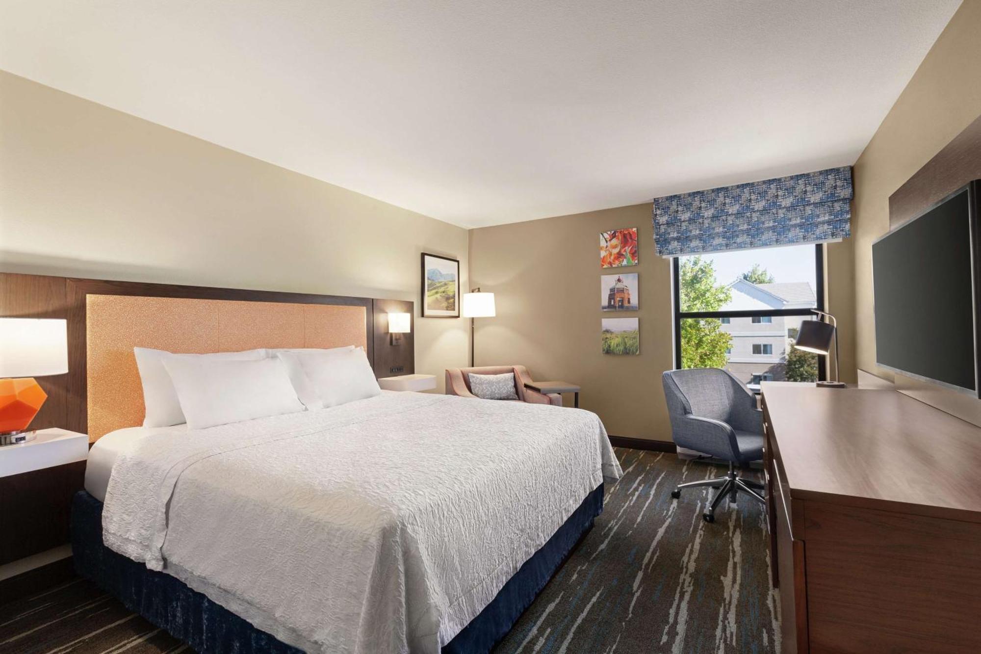 Hampton Hotel
