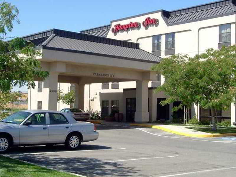 Hampton Hotel 3*